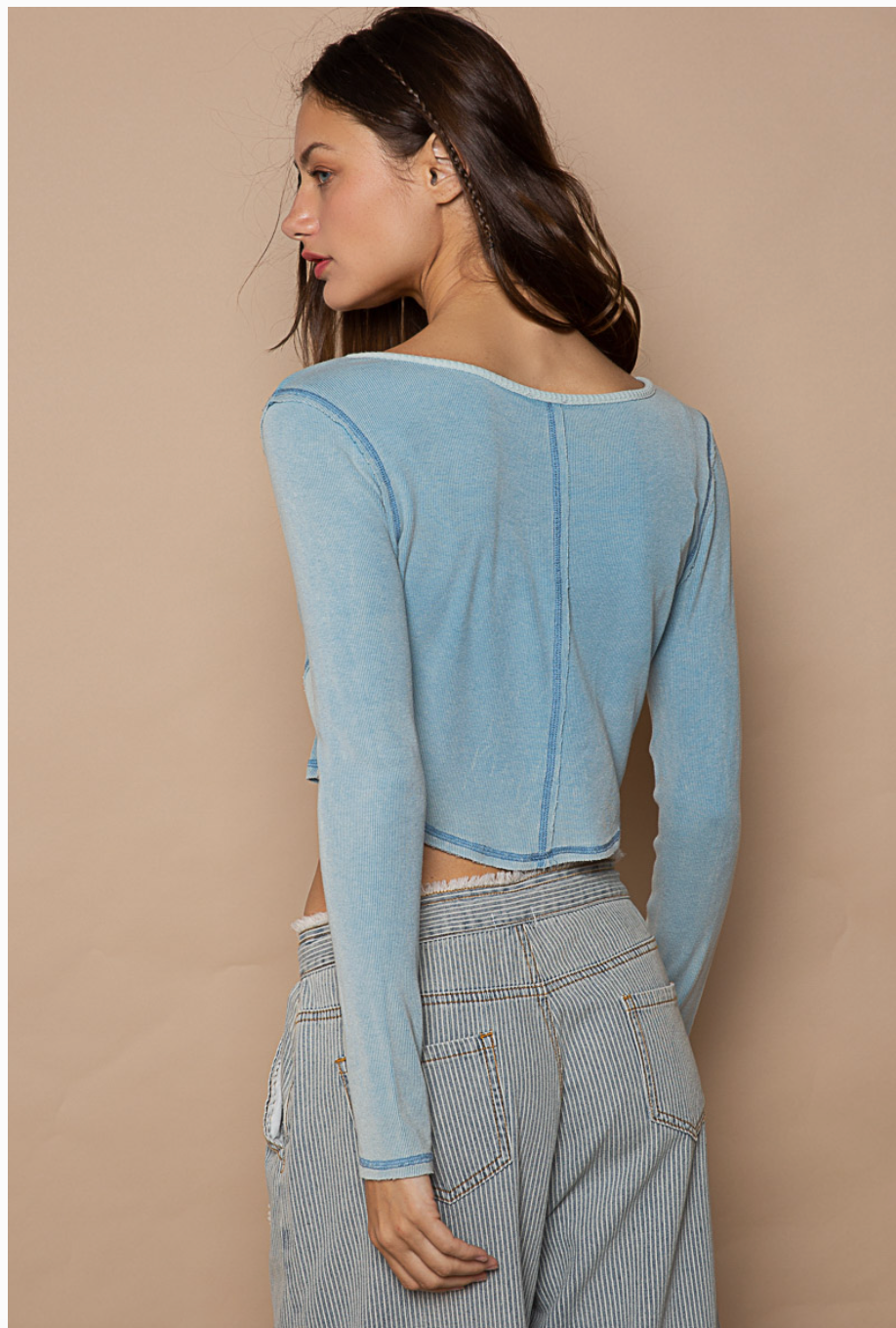 LONG SLEEVE CROPPED TEE