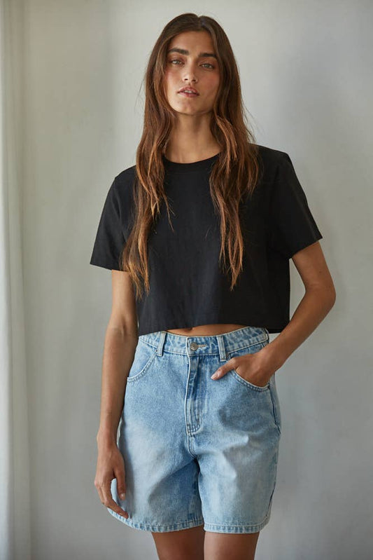 Round Neck Short Sleeve Crop Top