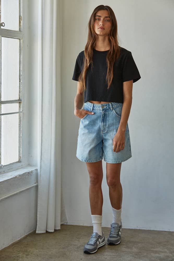 Round Neck Short Sleeve Crop Top