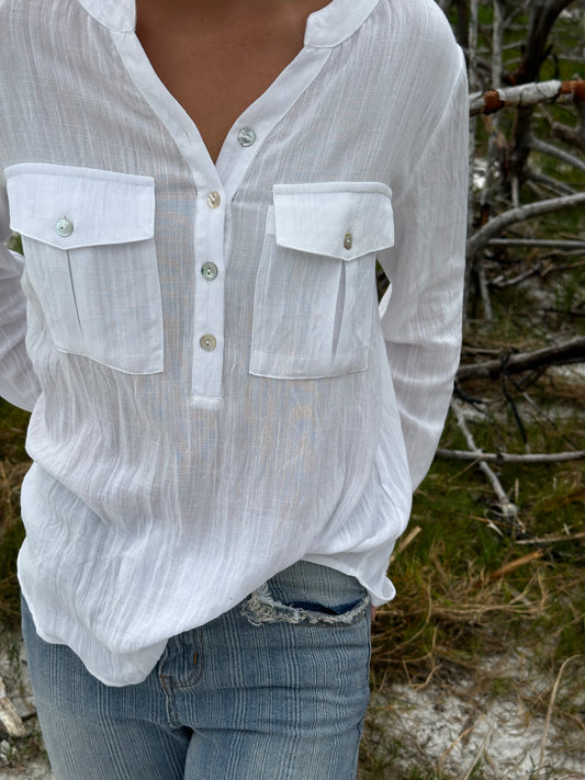 WHITE LONG SLEEVE BUTTON DOWN
