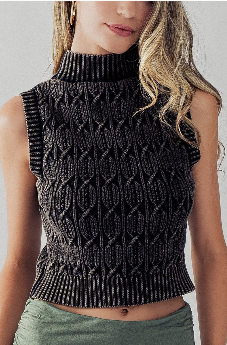FADED EFFECT CABLE CROPPED TANK