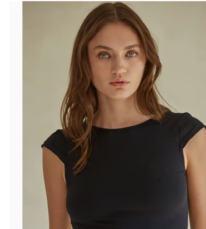 SEAMLESS ROUND NEXK OPEN BACK TOP