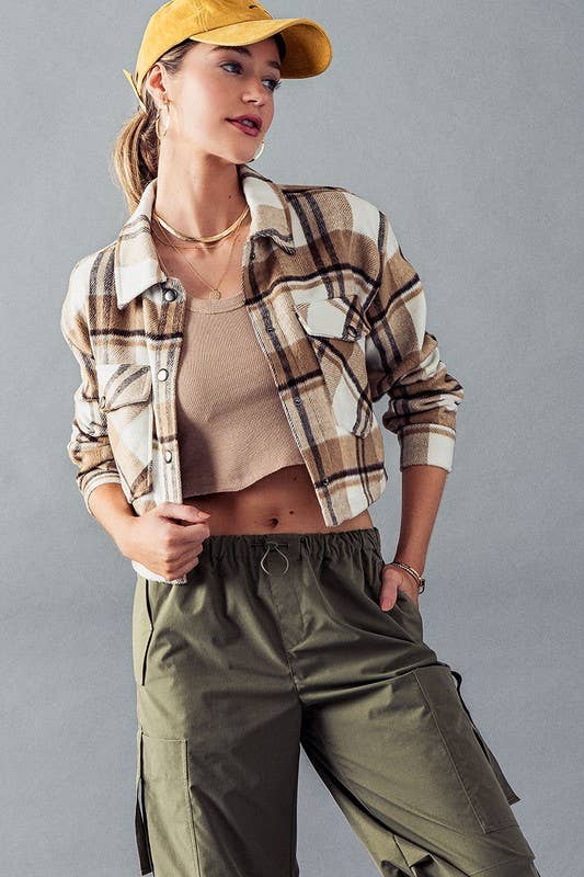 BELLA SNAP BUTTON PLAID CROP JACKET